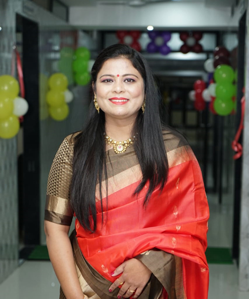 Dr. Megha Thekdi (Shah)